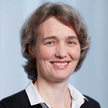 Prof. Stefanie HELLWEG